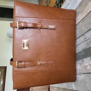 NWT- Brown Lovevook Tote Everyday or working women